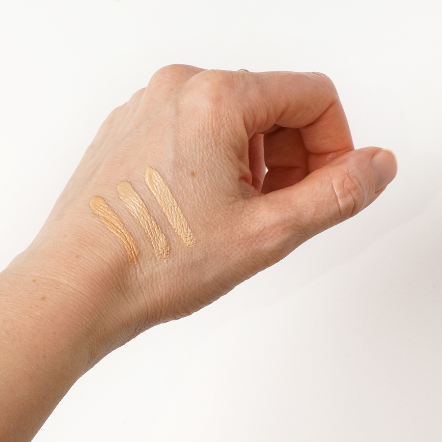 Recarga Corrector Liquido Radiance Medium Tan 883